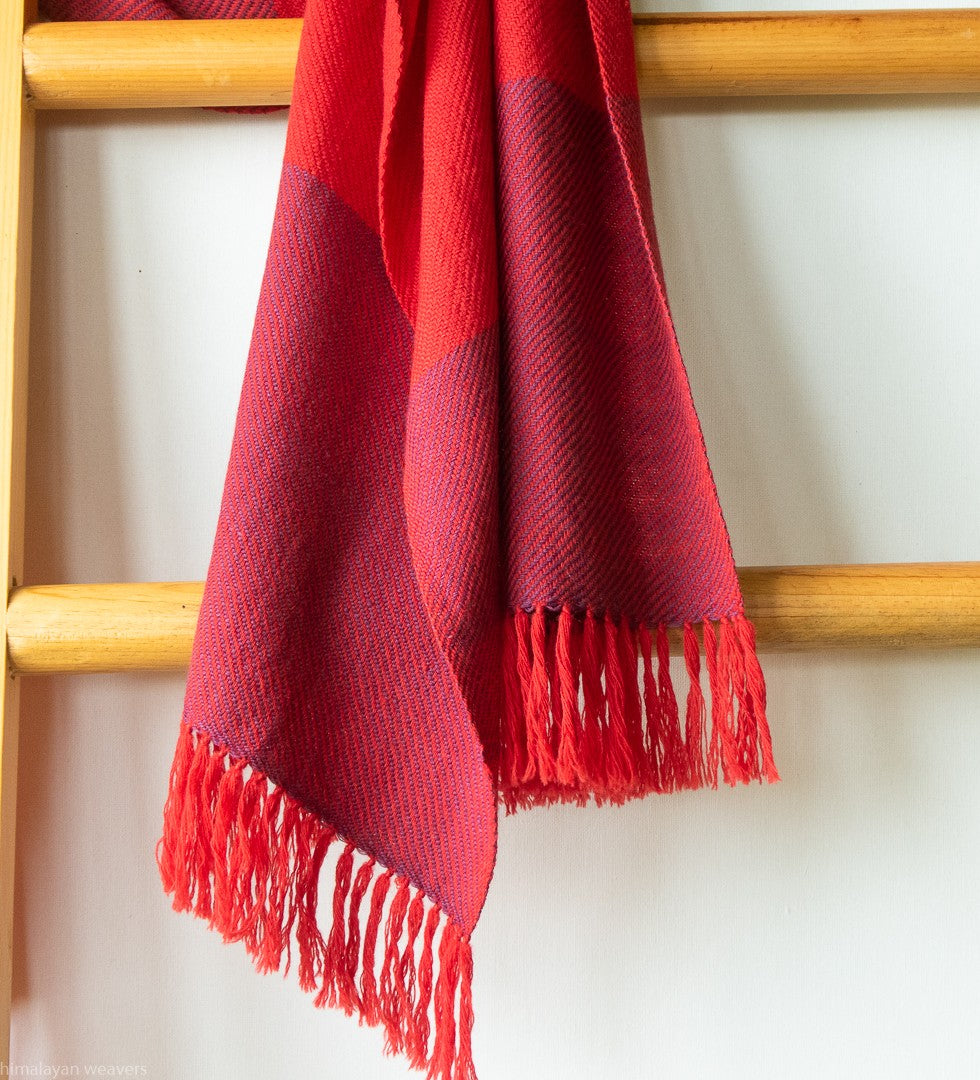 100% WOOLEN SCARF HANDMADE -DYED WITH MADDER AND SHELLAC