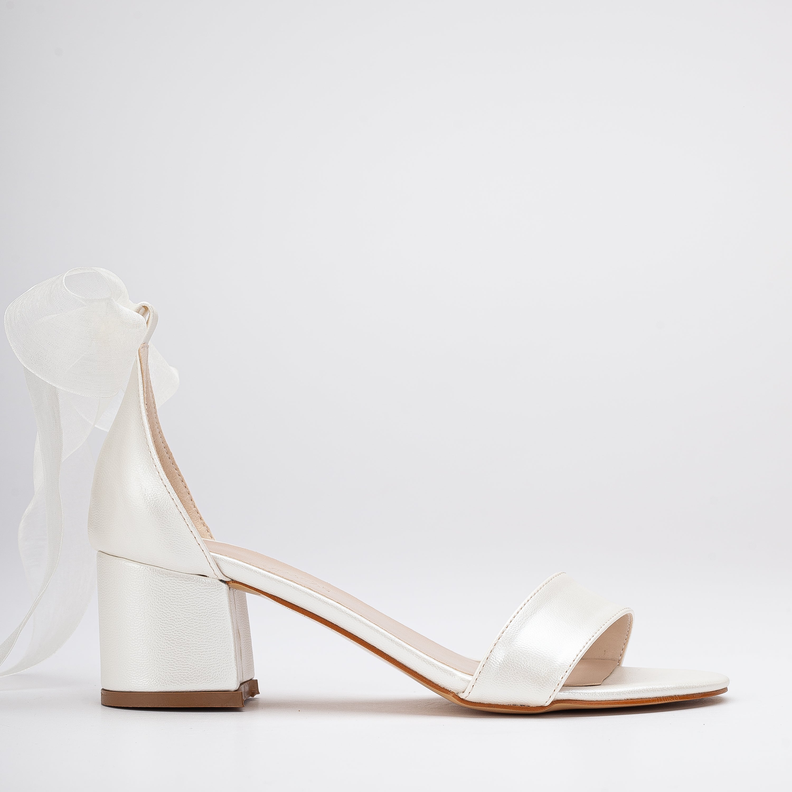 Ariadne - Ivory Wedding Heels with Ribbon