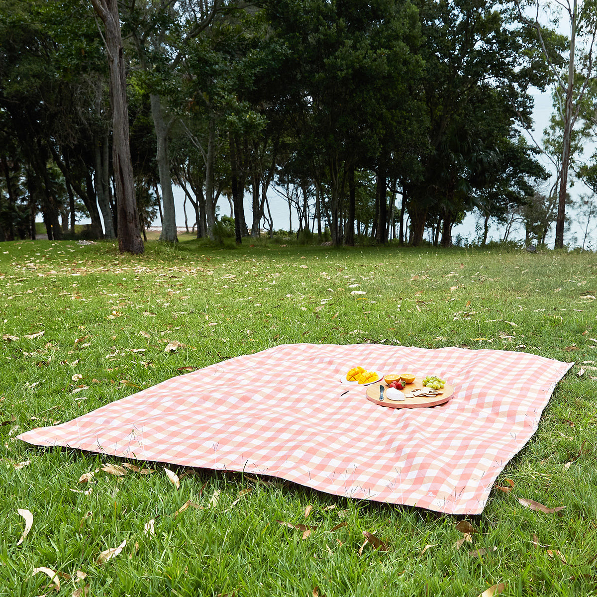 Dock & Bay Picnic Blanket