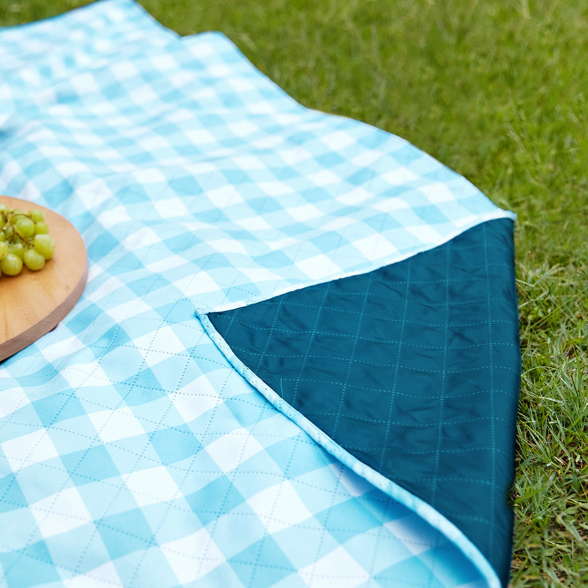 Dock & Bay Picnic Blanket