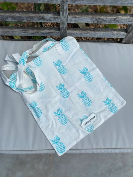 Pineapple Zipped Tote Bag