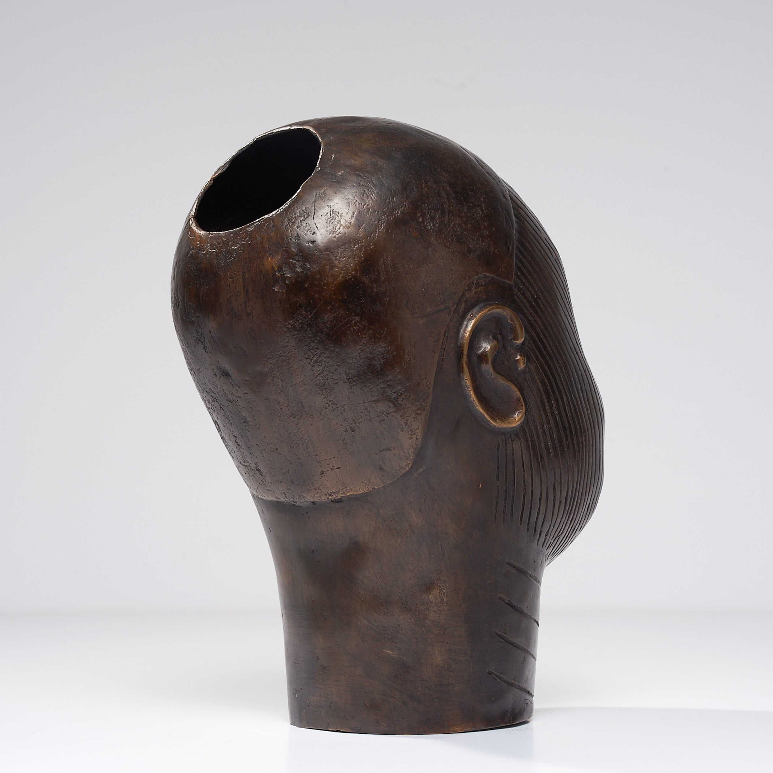 African ONI Queen in Bronze