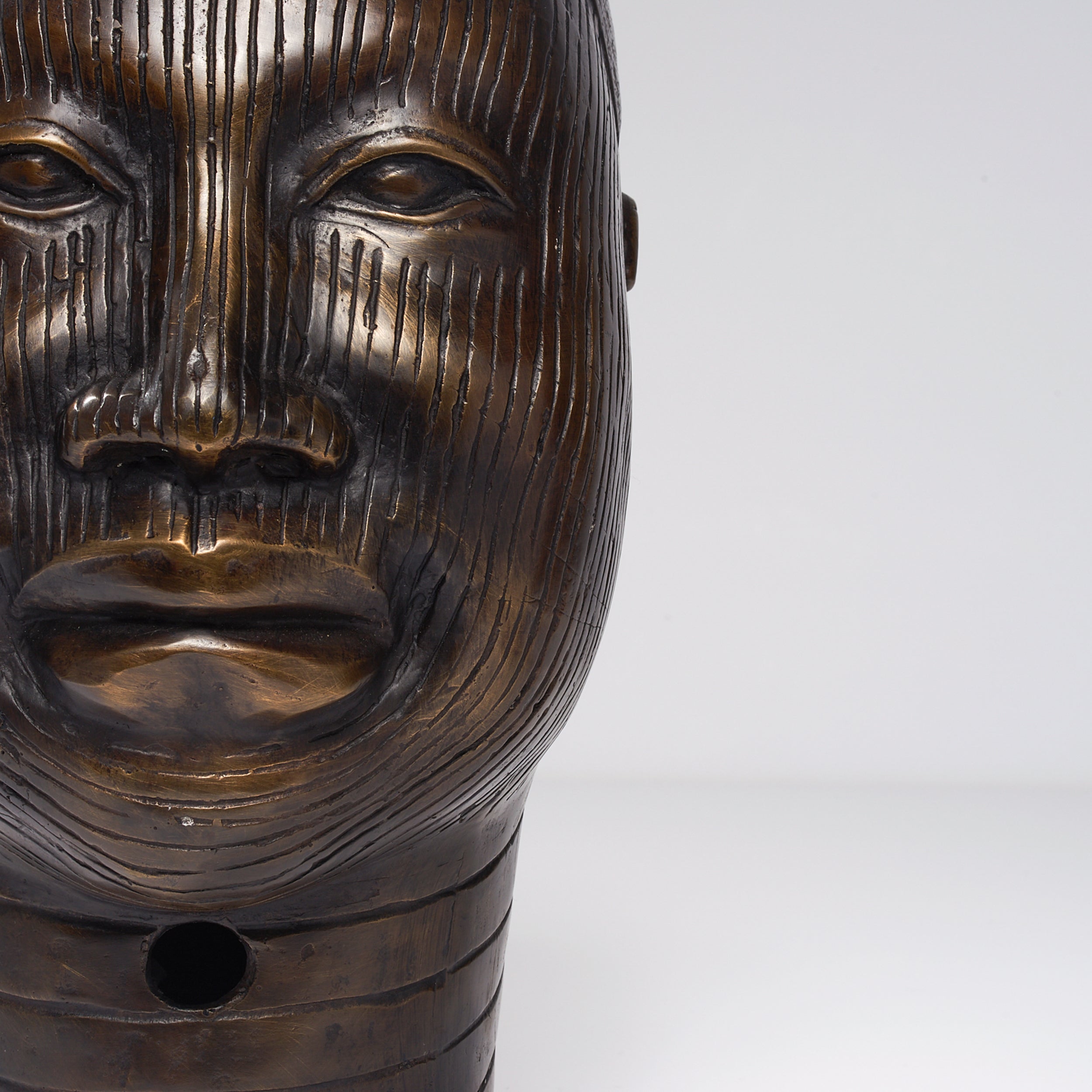 African ONI Queen in Bronze