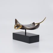 Manta Ray in Bronze, Medium