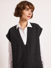 Boxy Wool Slipover Black