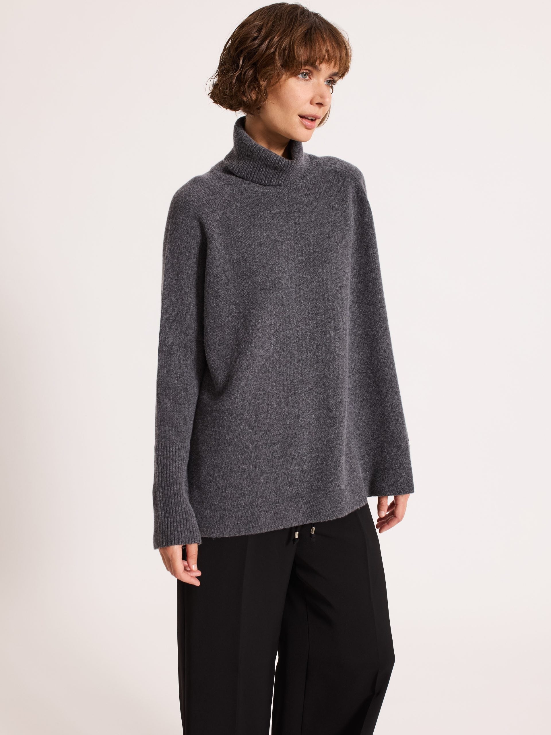 Relaxed Raglan Sleeve Jumper Charcoal