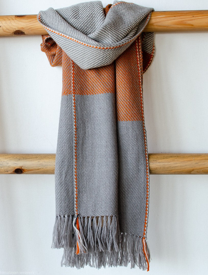 100% WOOL SCARF WOMEN -DYED WITH TEA, TESU FLOWERS AND HARADA