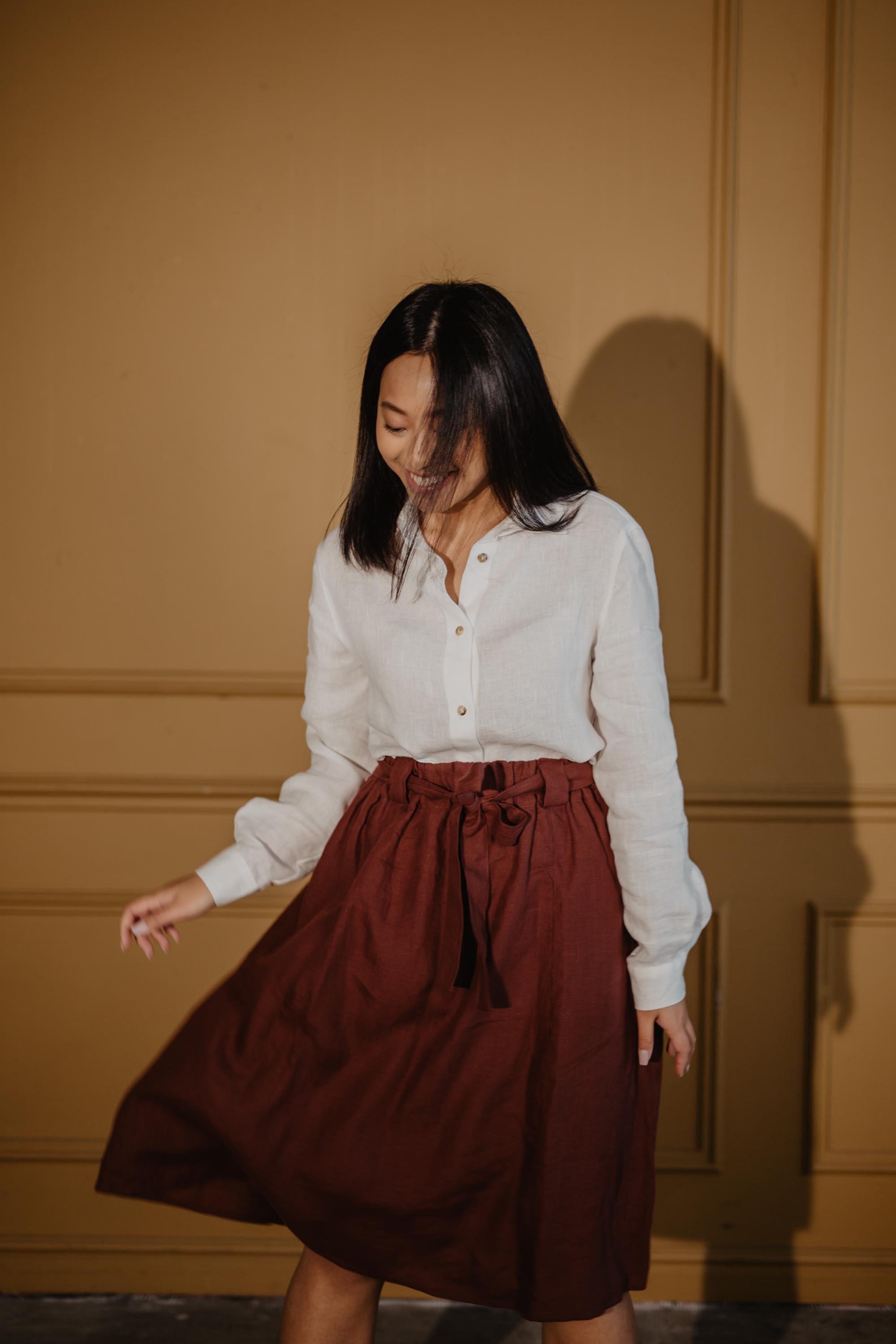 Bergen mid-length linen skirt