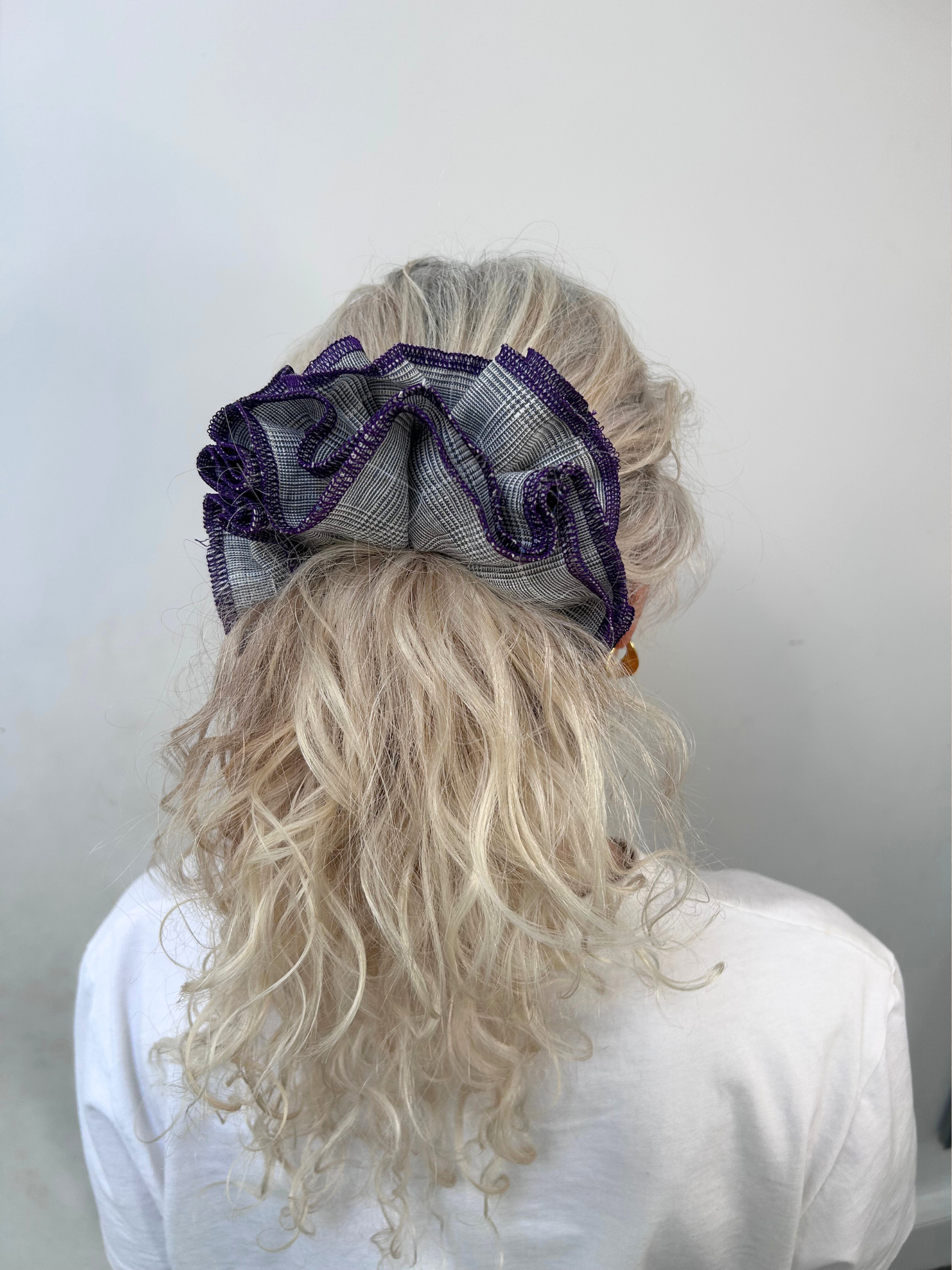 AZARIA SCRUNCHY Grey Check