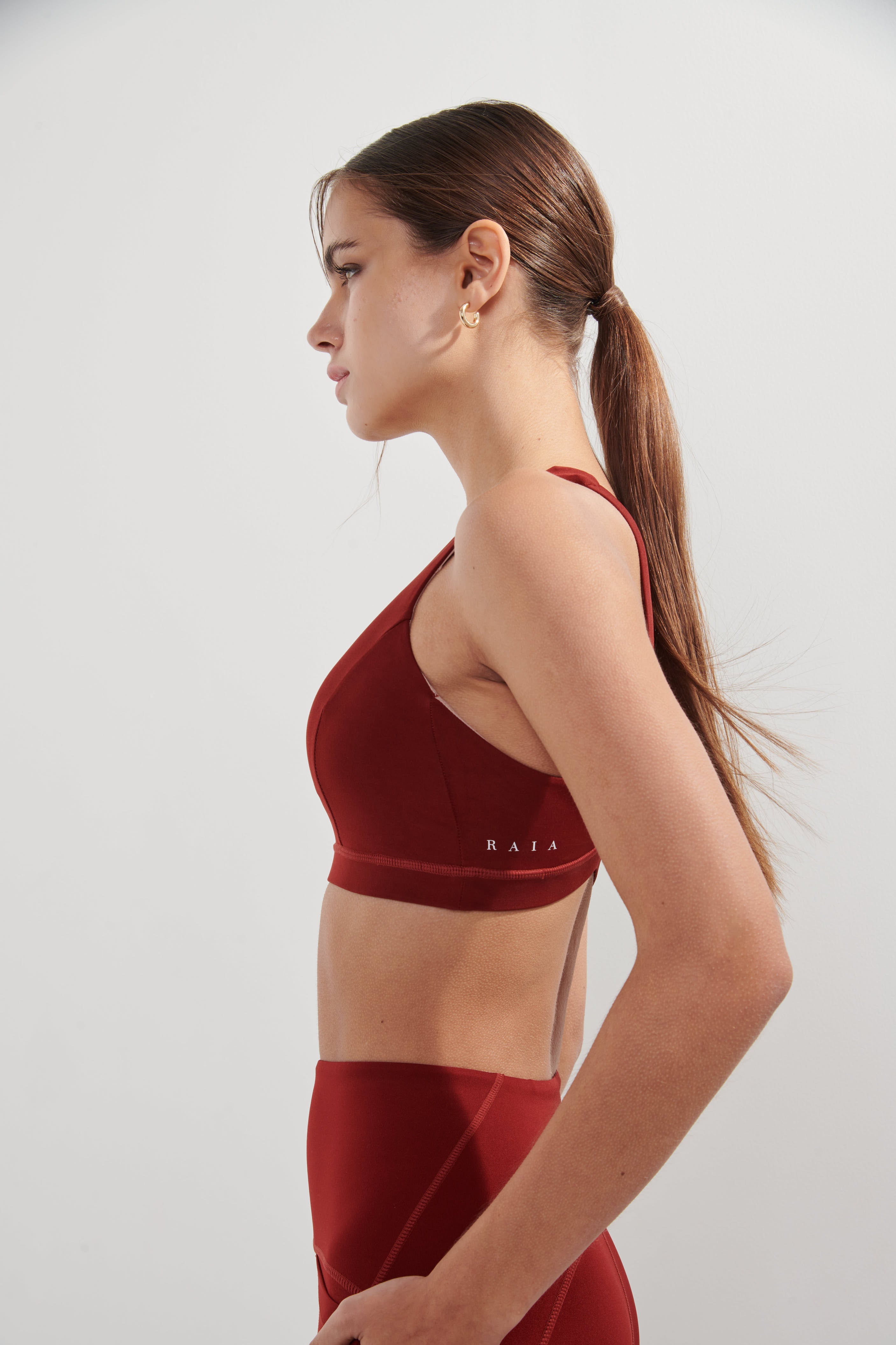 AirRise Criss Cross Back Sports Bra - Wine Red