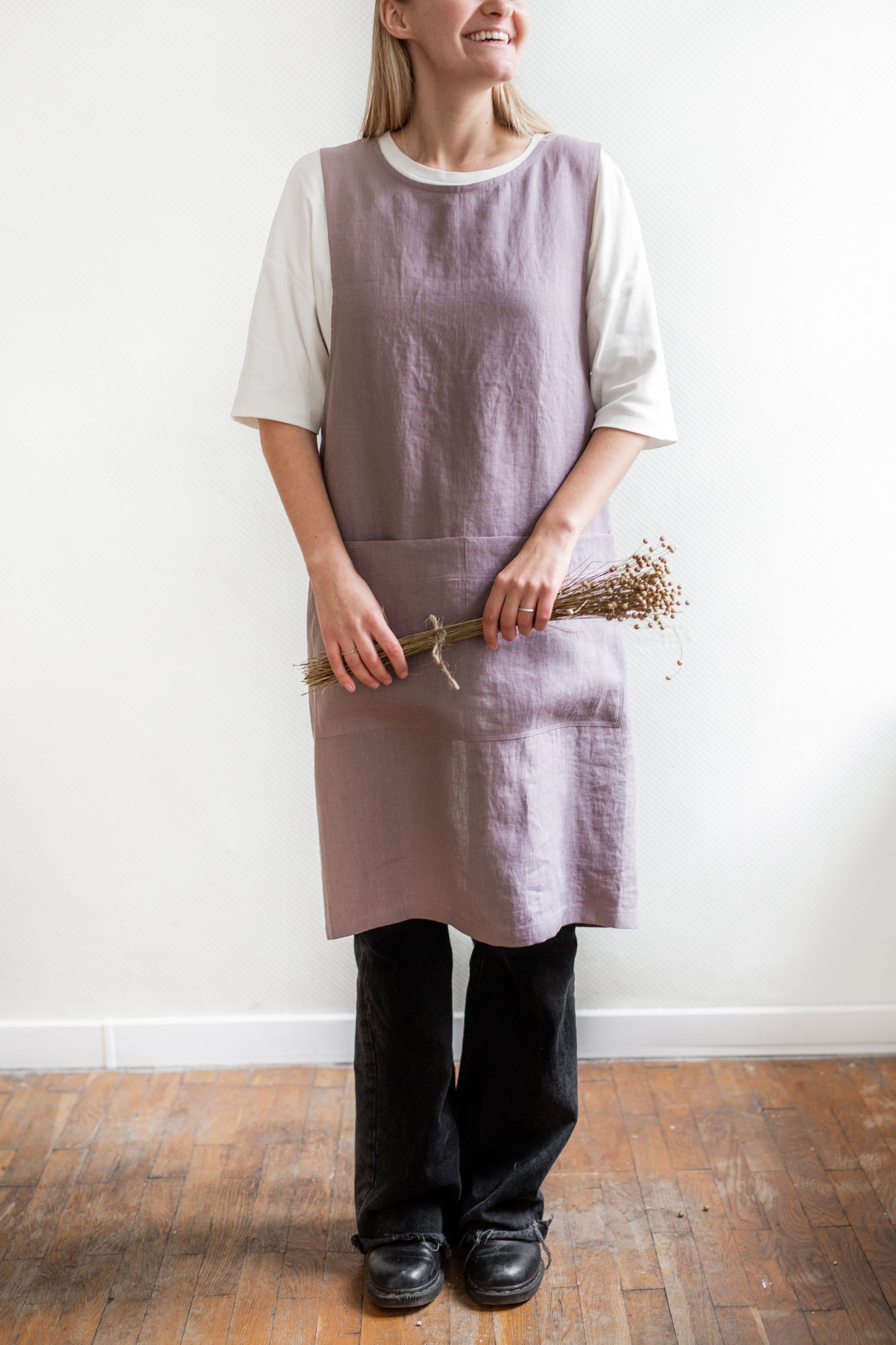 Pinafore linen apron