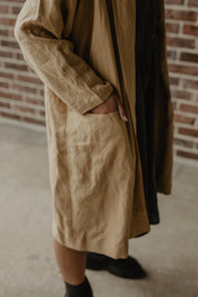 Vilnius mid-length linen coat