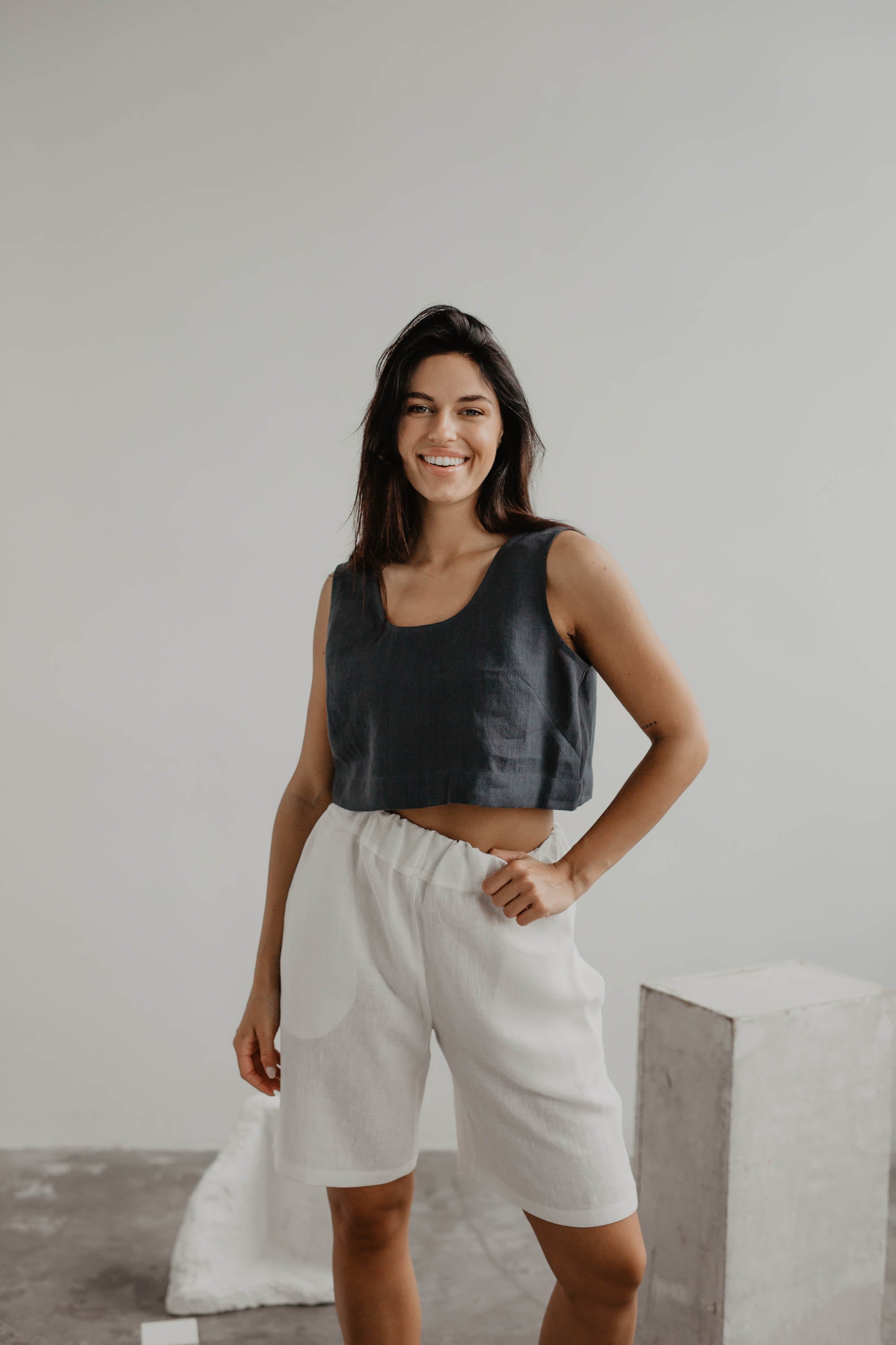 Mini linen crop top PIPPA