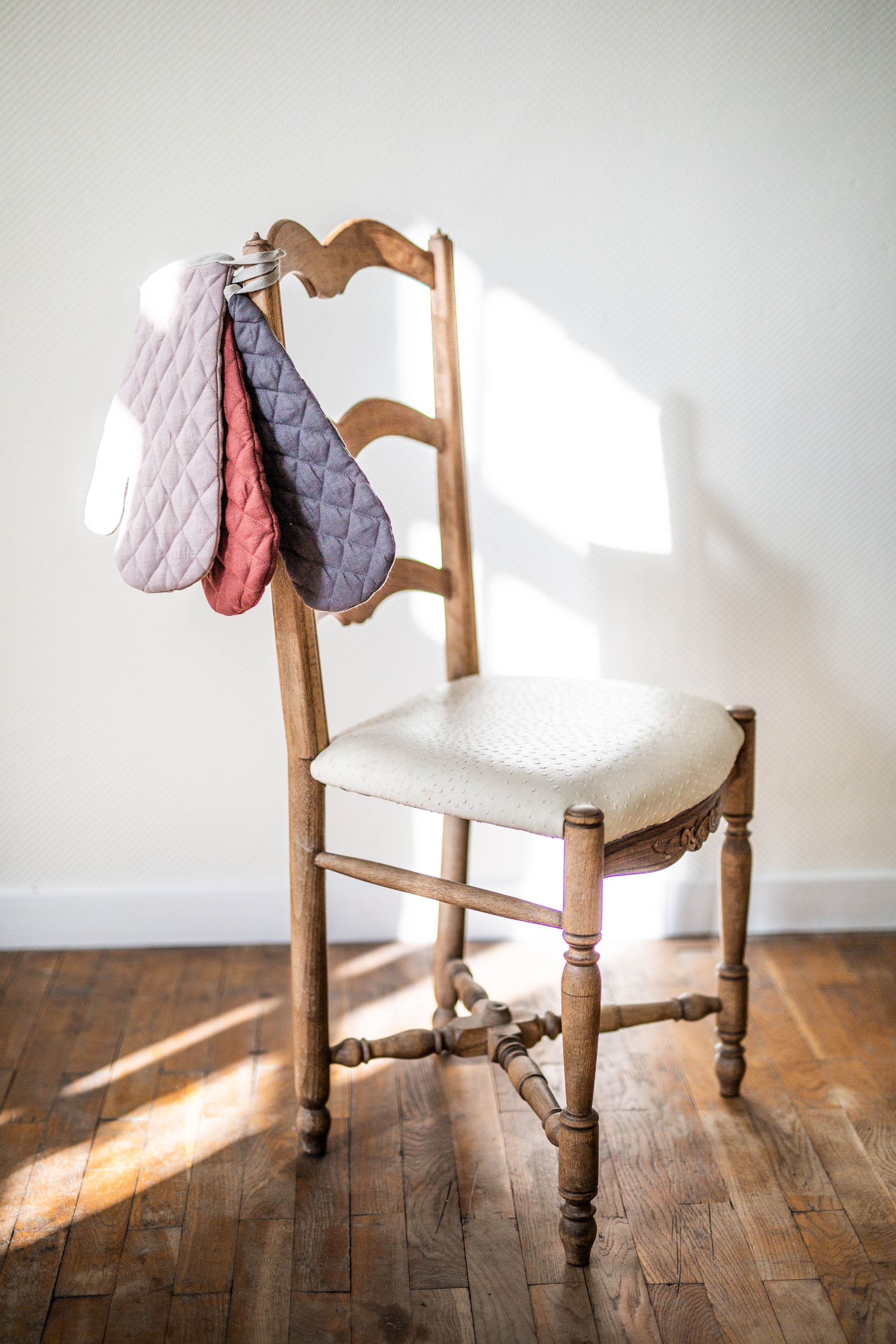 Linen oven mitt