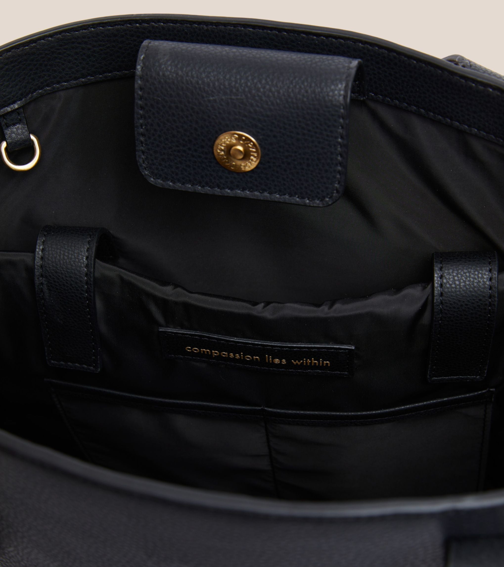 Honor Vegan Bio-Based Bamboo Leather Tote Bag in Black