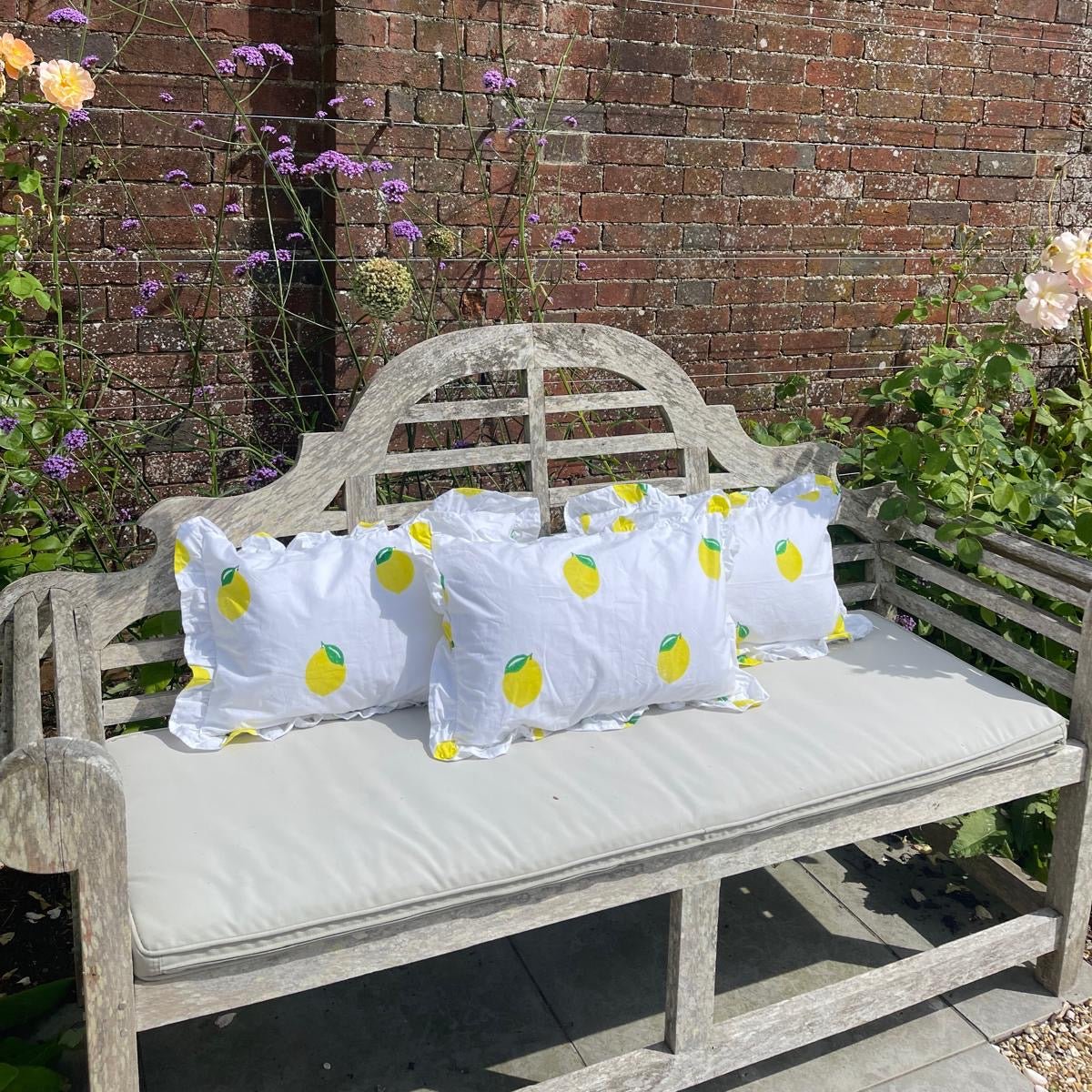 Lemon Cushion