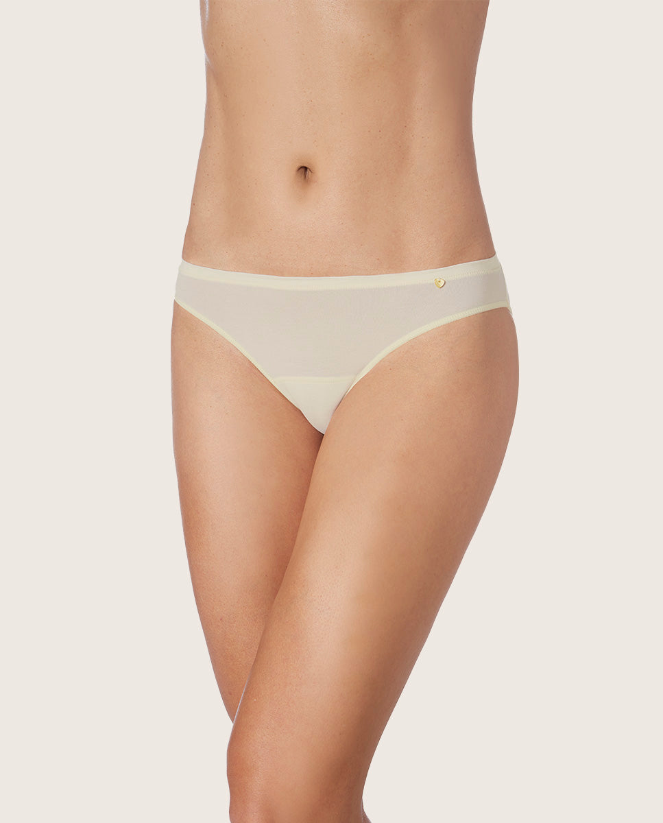 Mini Brief Venus Soy Yarn