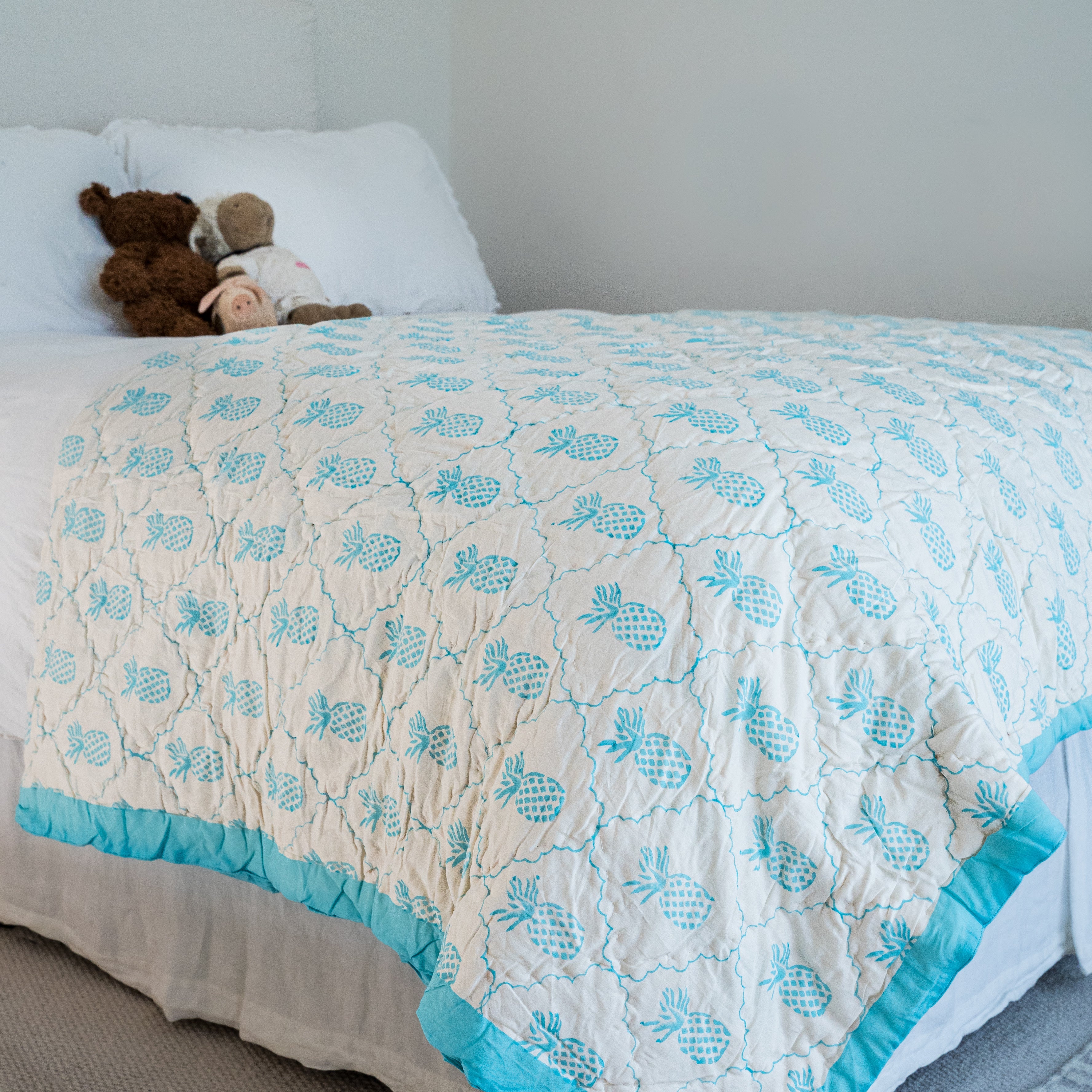 Pineapple Quilt - Turquoise