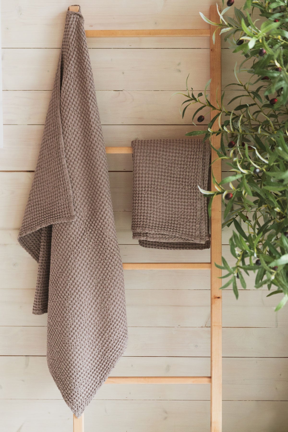 Linen waffle towel set