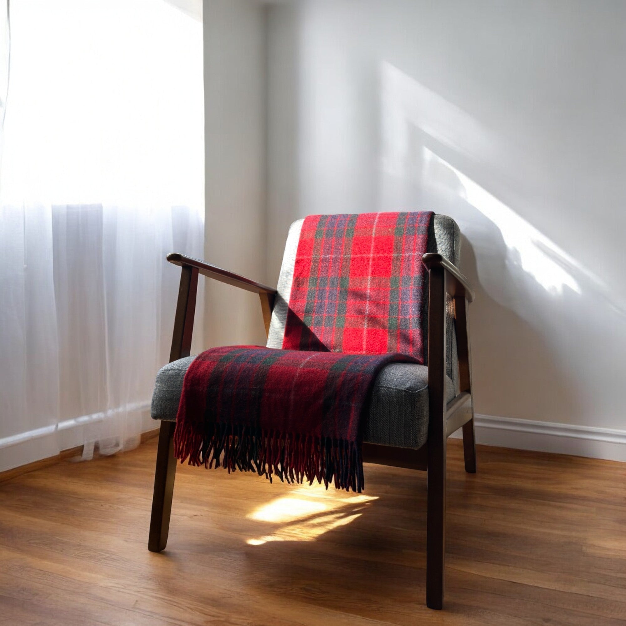 100% Recycled Wool Tartan Knee Blanket