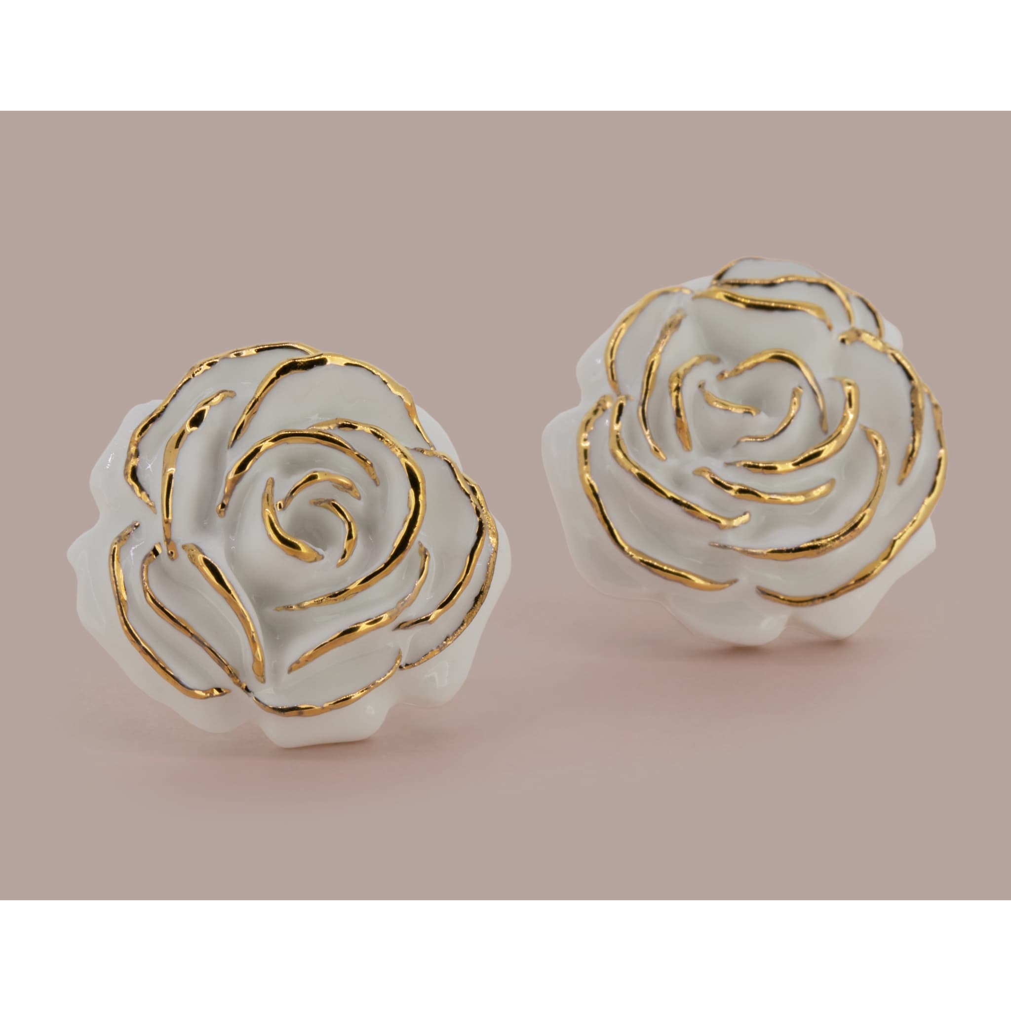 Big Roses Stud Earrings With Gold
