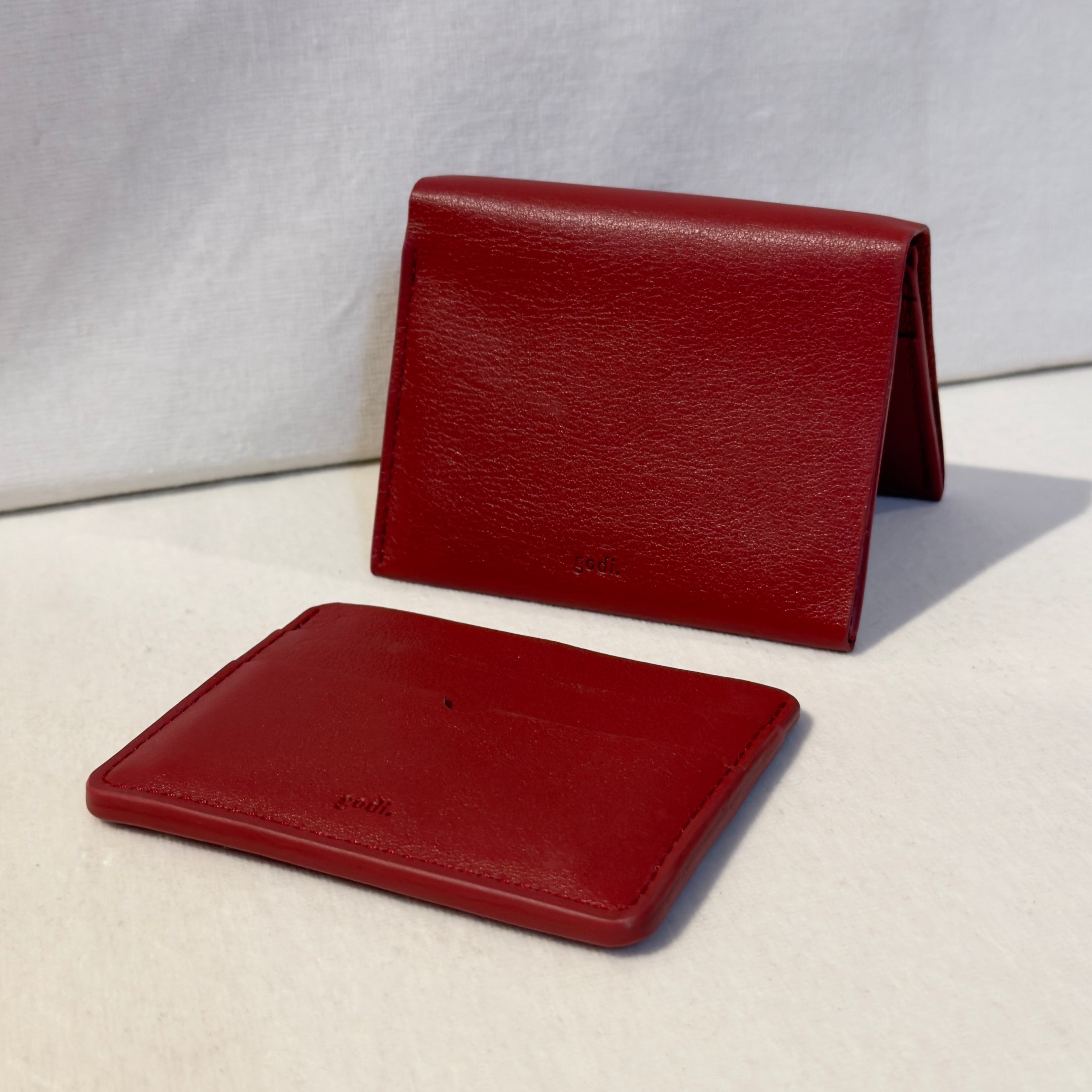 Bifold Wallet in Brick Red