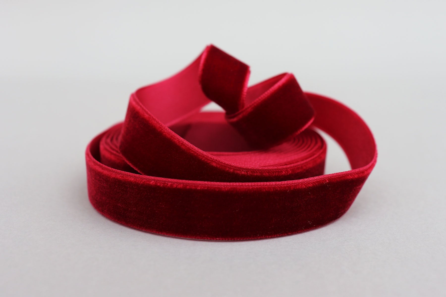 VELVET RIBBON - BURGUNDY - 5m