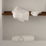 Chain Embroidery Bath Towel