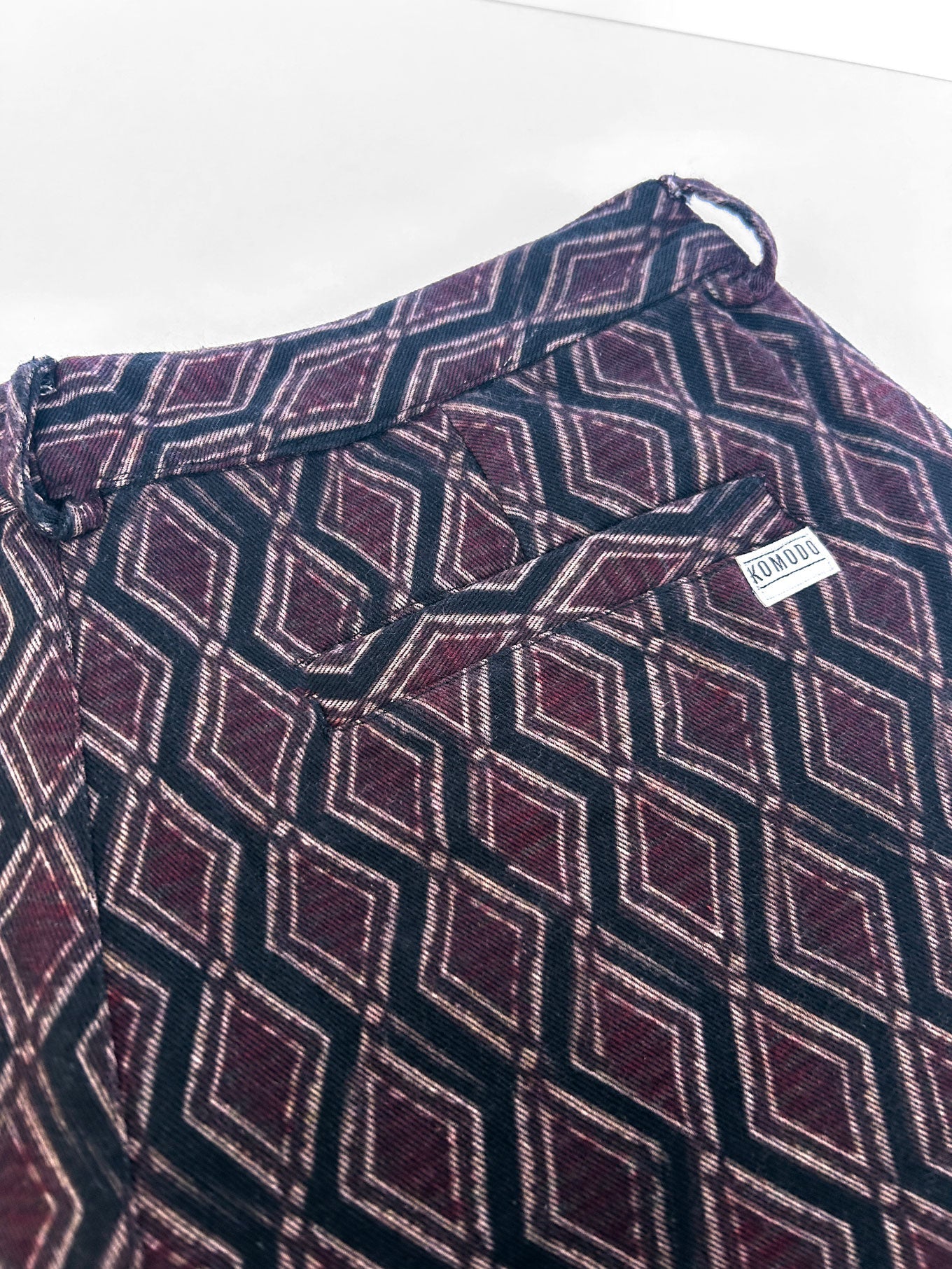 BOWIE TROUSER - Batik Diamond