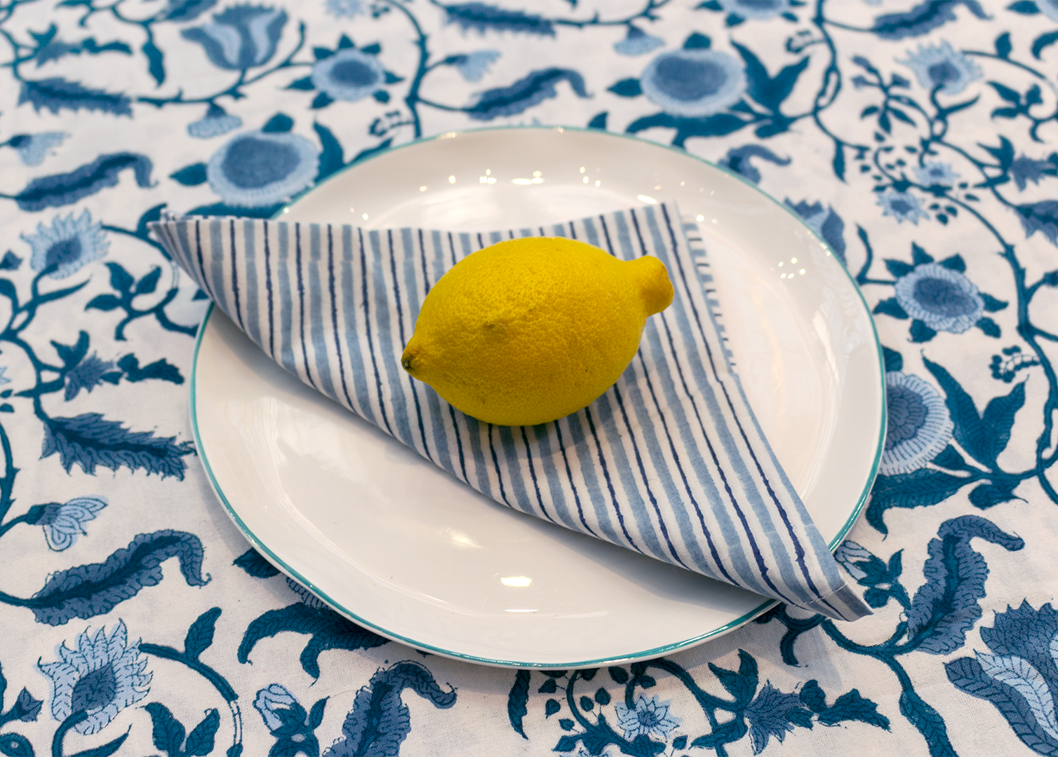 Hand Printed Cloth 170 X 300 Cms Table Cloth Cotton Blue M/L