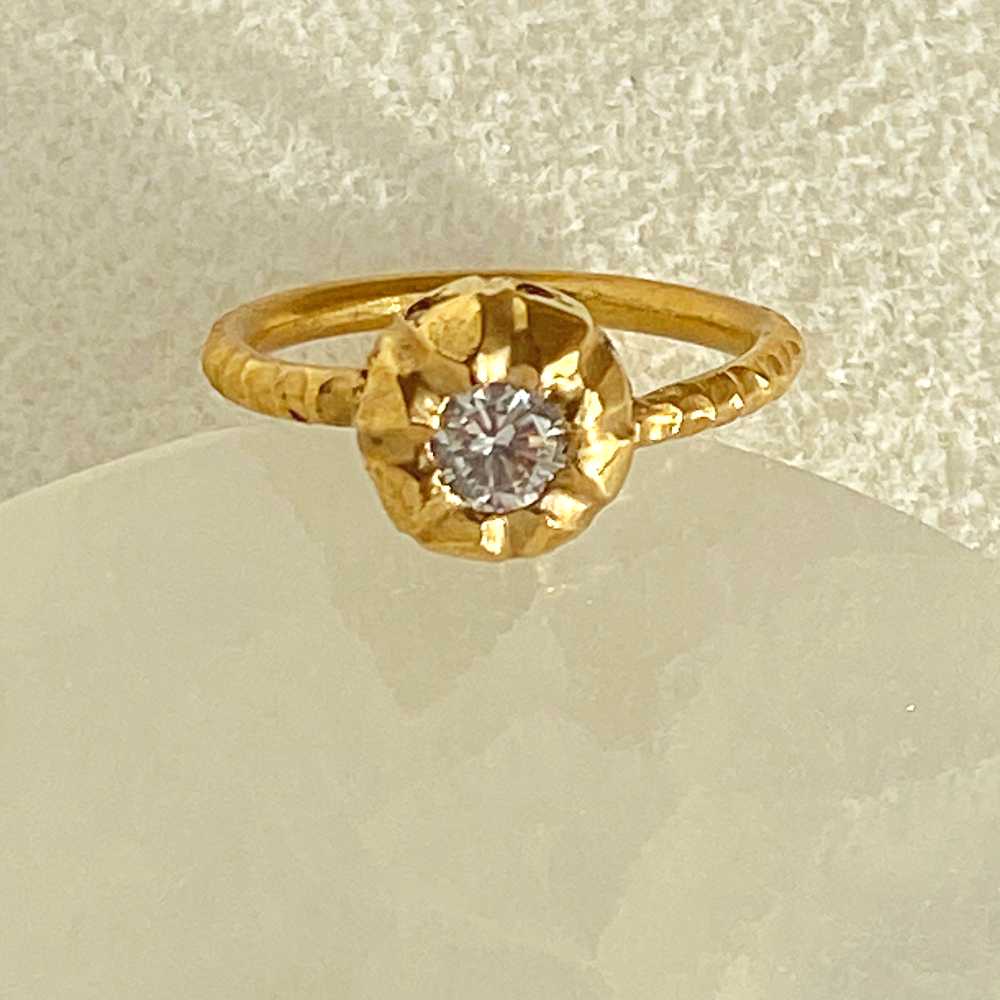 Midas Brilliant Cut Diamond Solitaire Petal Ring