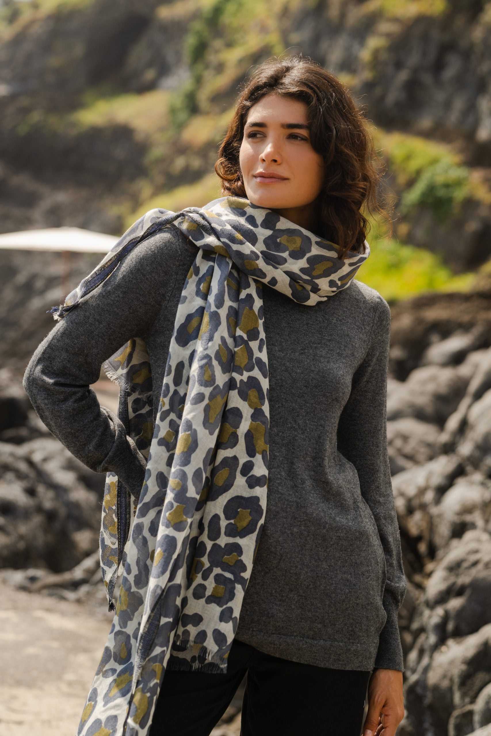 Longline Rollneck Gunmetal