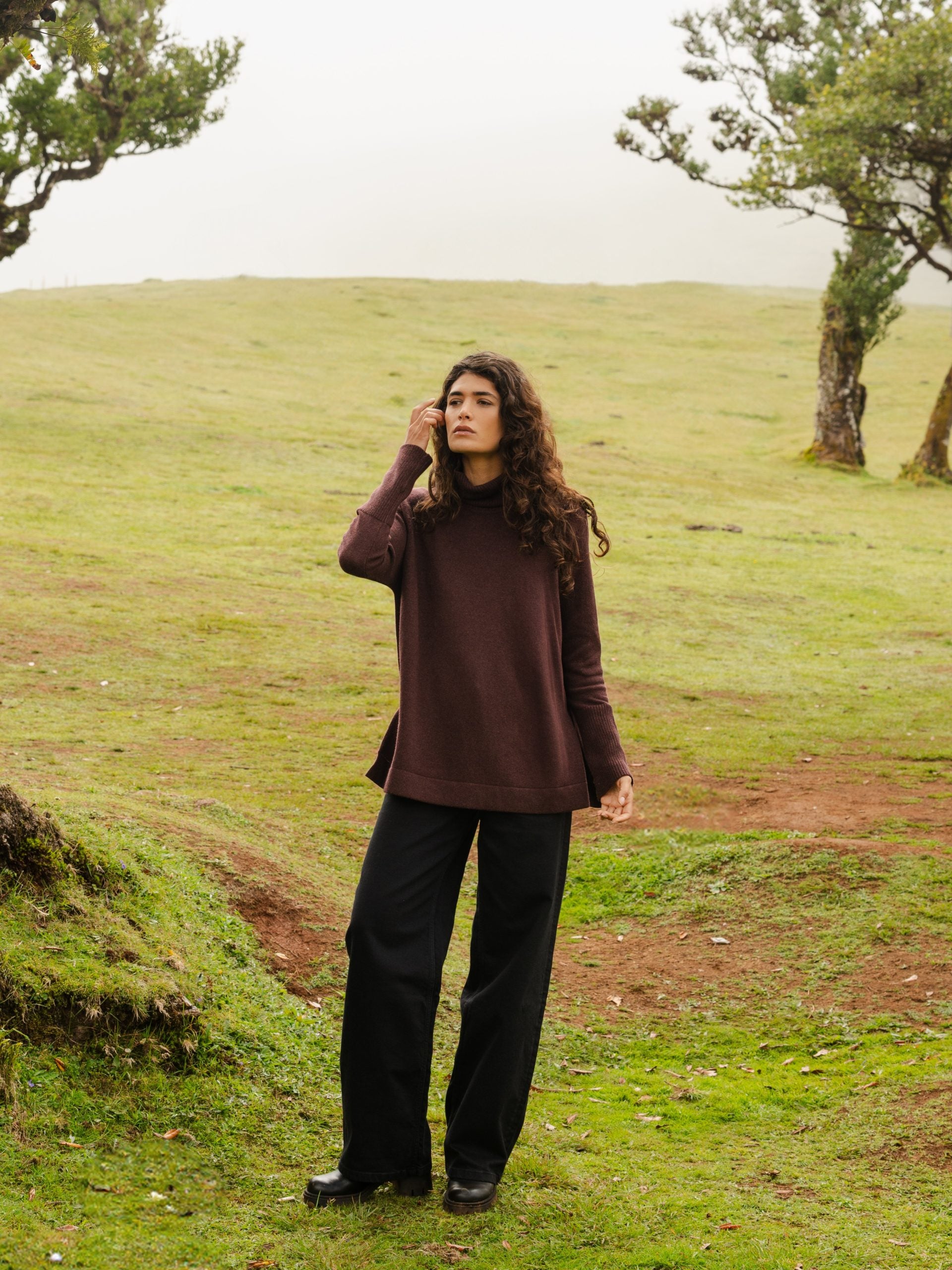 Relaxed Raglan Sleeve Jumper Rust Brown