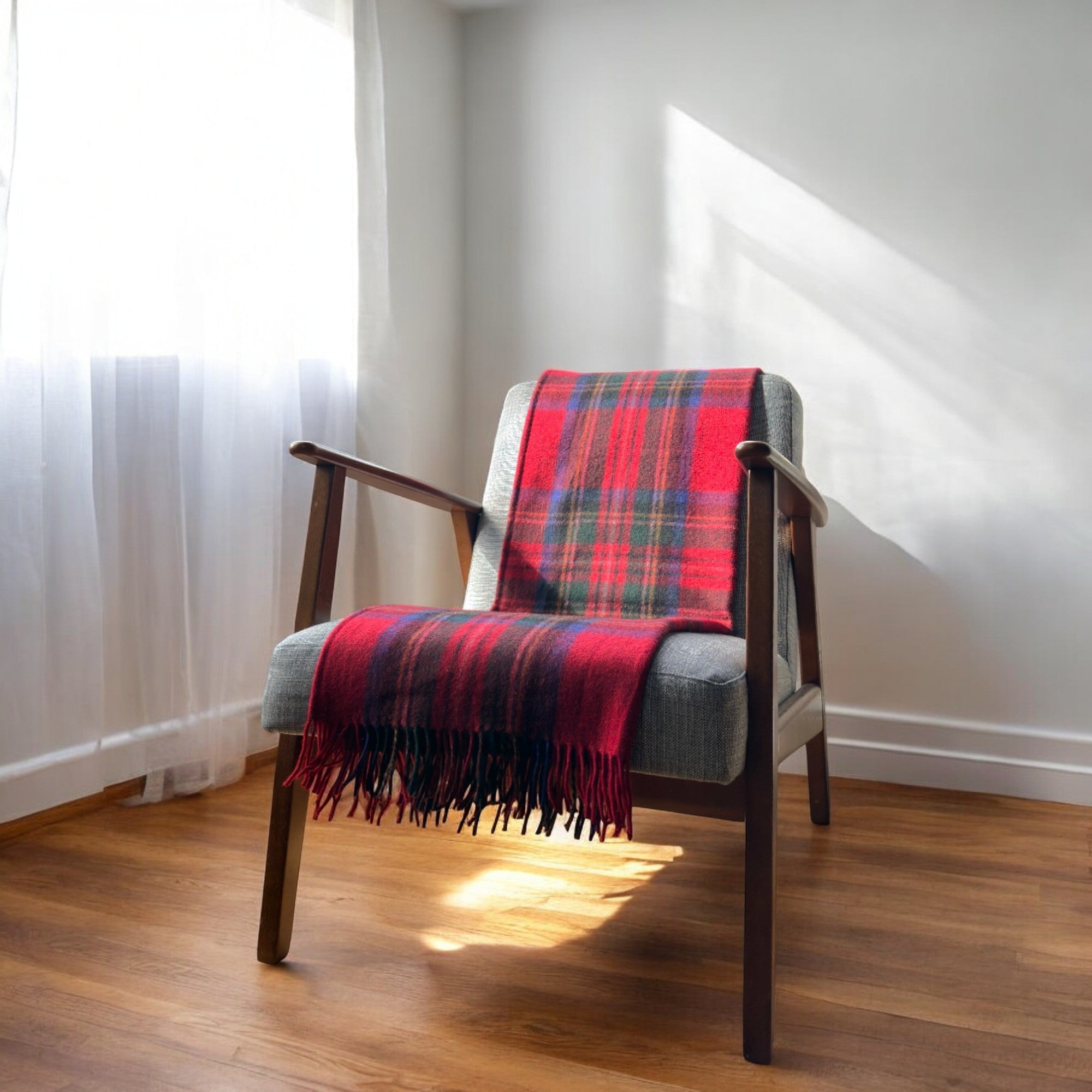 100% Recycled Wool Tartan Knee Blanket