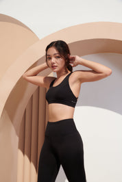 AirRise Criss Cross Back Sports Bra - Black