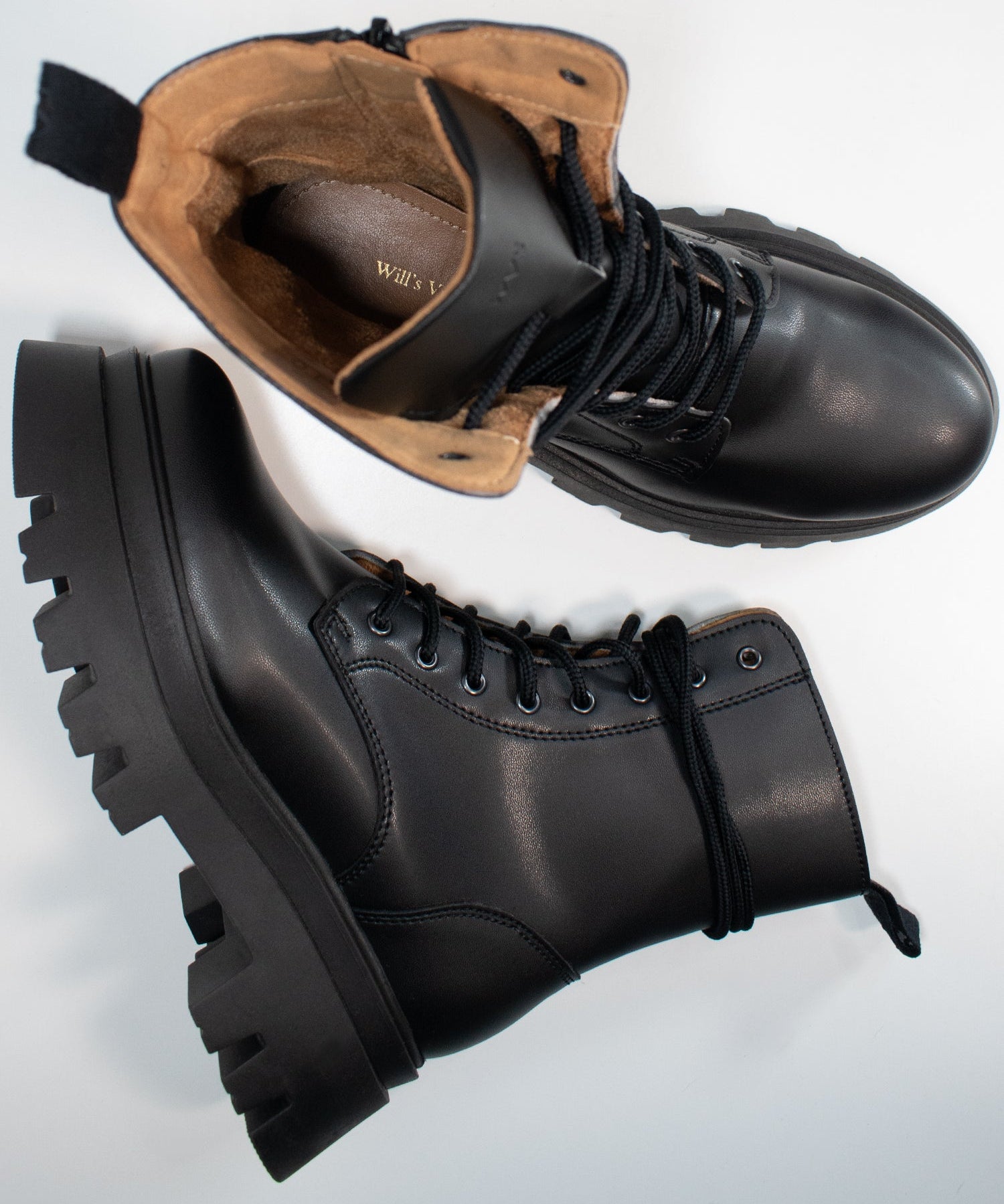 TrackSole8-EyeLaceUpBoots_0000__DSC0475.jpg