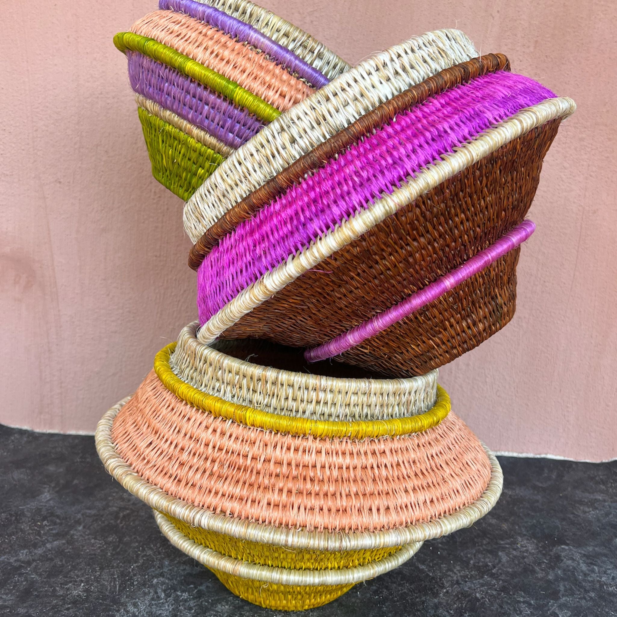 Saturn Urn Shape Pot Plants