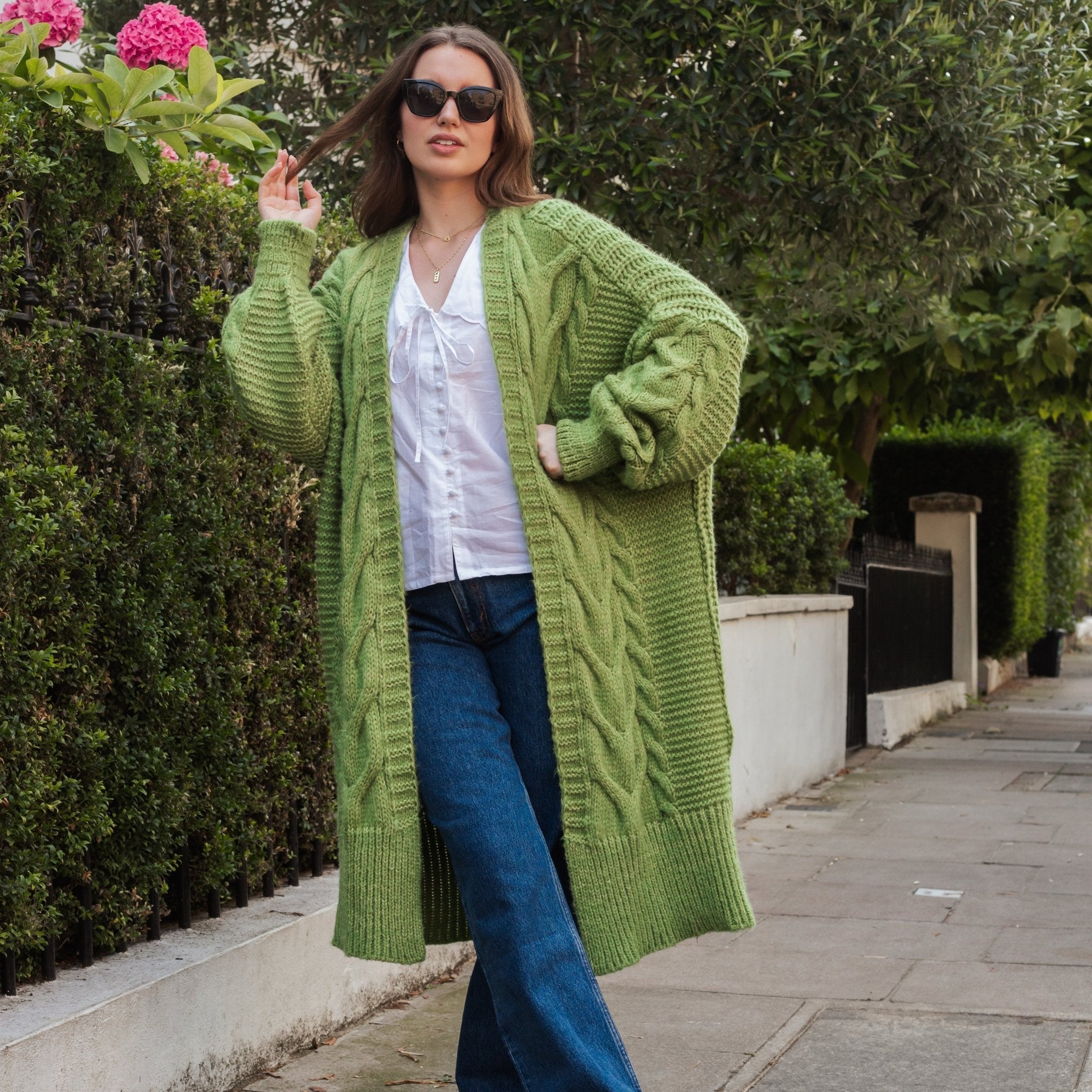 alex-cable-longline-balloon-sleeve-cardigan-greencara-the-sky-765317_9ee7bcdb-6680-481f-8a16-6e8b01a1734c.jpg