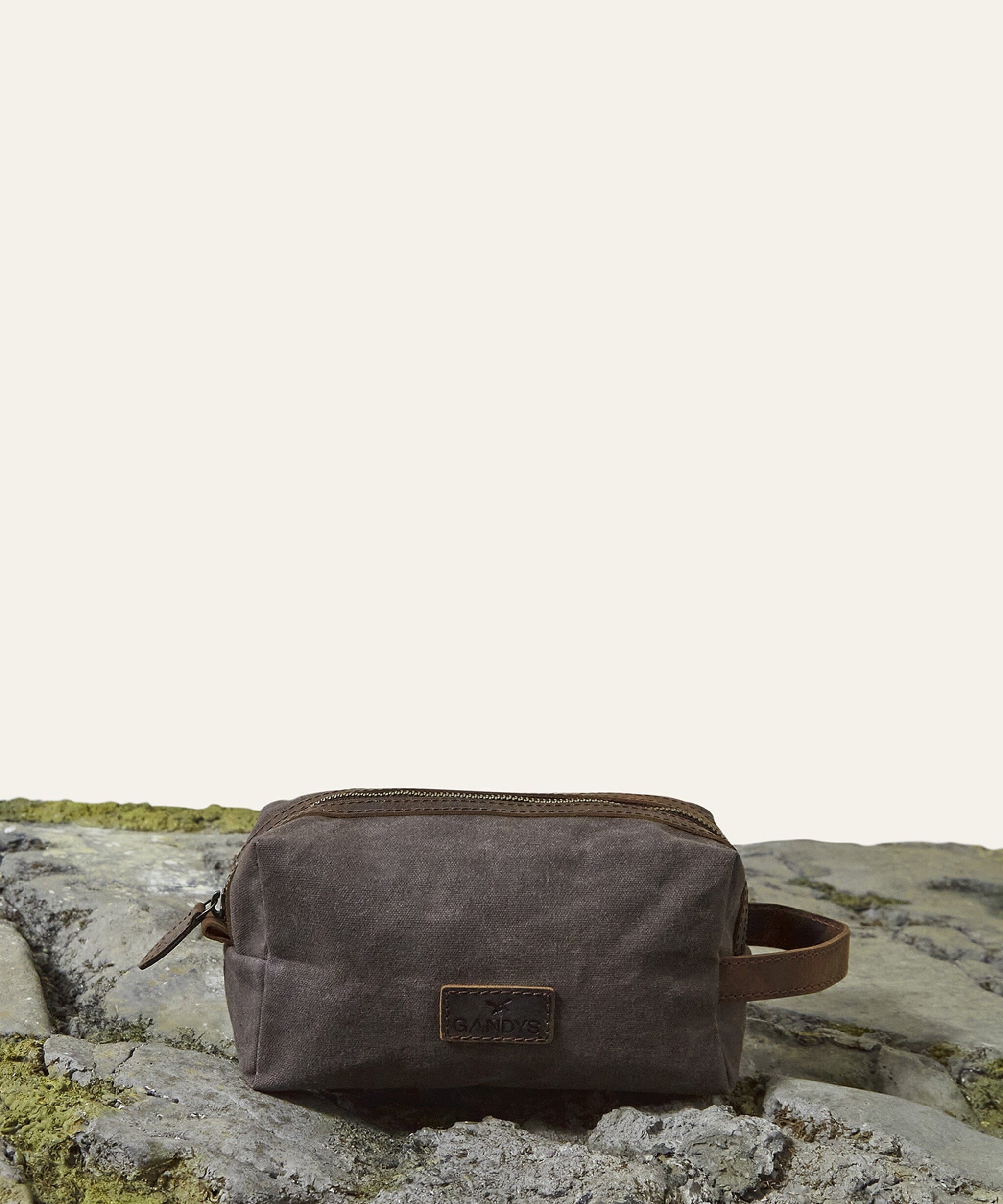 chestnut-kasol-wash-bag-647806.jpg