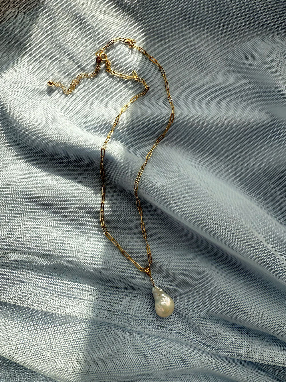 Flameball Pearl Necklace