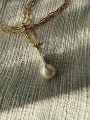 Flameball Pearl Necklace