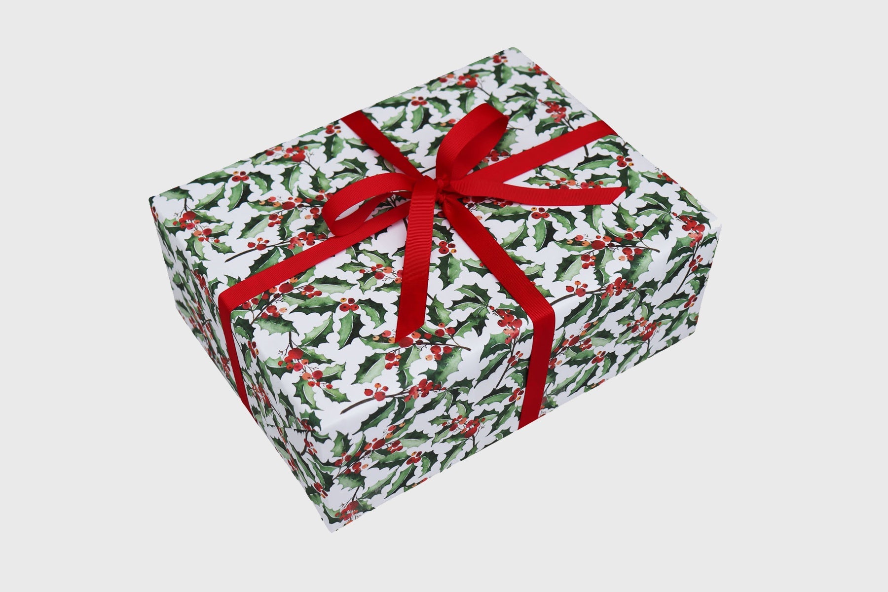 GREEN HOLLY CHRISTMAS WRAPPING PAPER