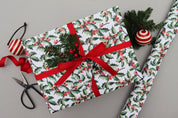 GREEN HOLLY CHRISTMAS WRAPPING PAPER