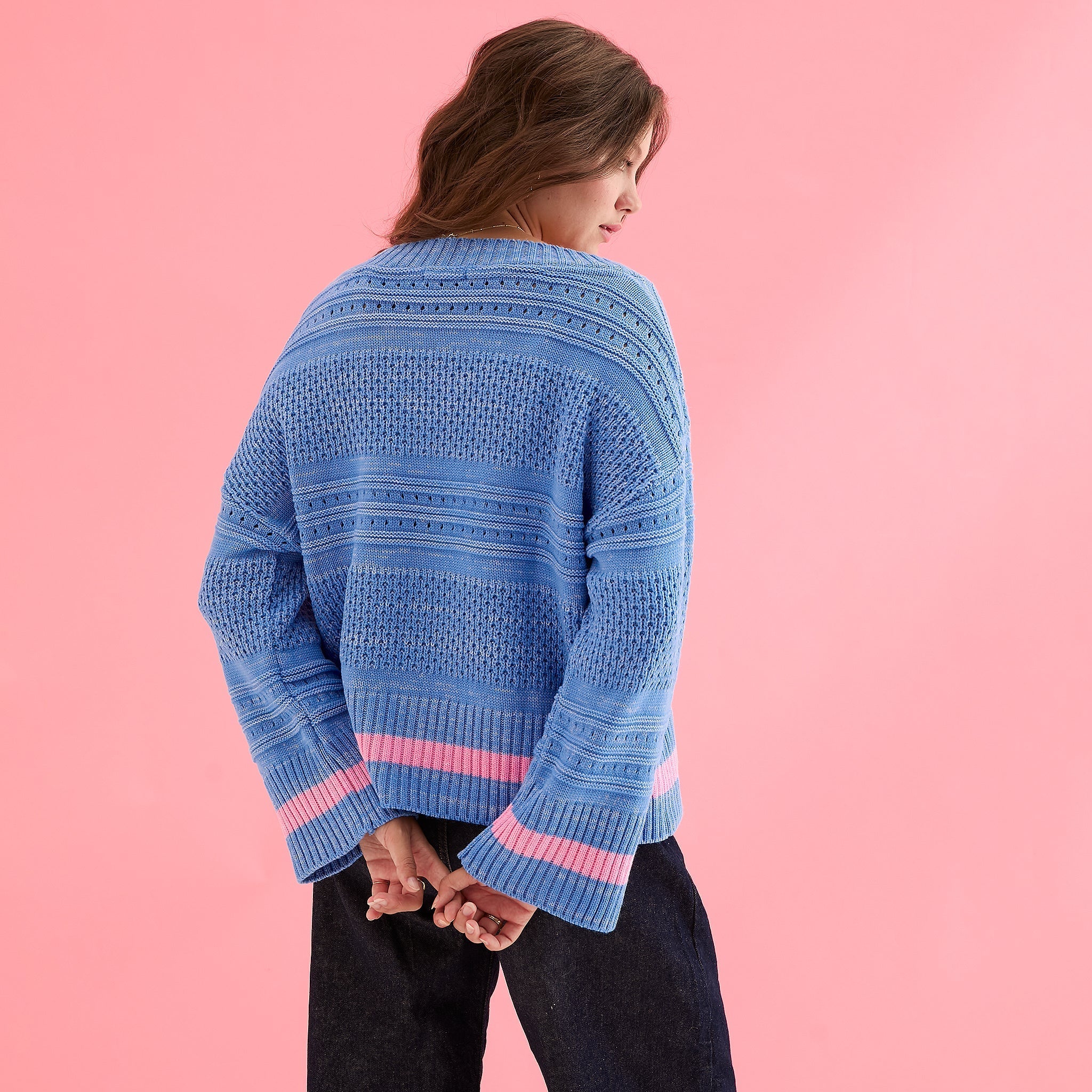 Judith Pointelle Stitch v Neck Jumper - Blue