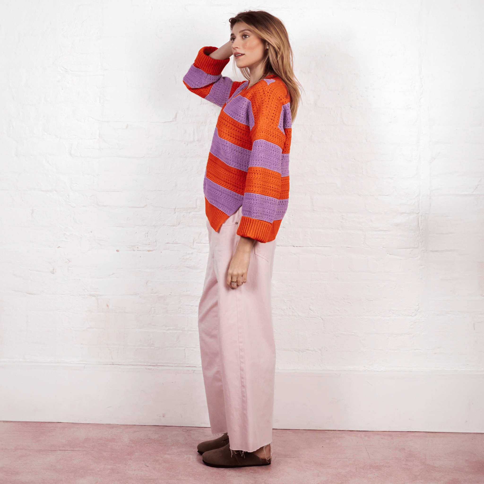 millie-crochet-stripe-v-neck-cotton-blend-jumper-orangecara-the-sky-461850_83fd8ee0-ae65-4a4a-841d-38c9f296f767.png