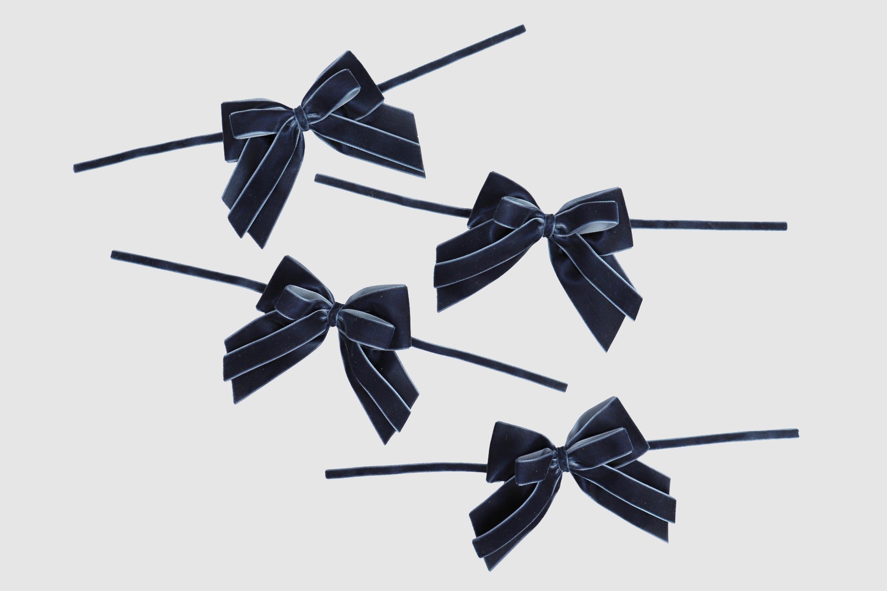 FRENCH NAVY BLUE DOUBLE VELVET BOWS (FOUR)