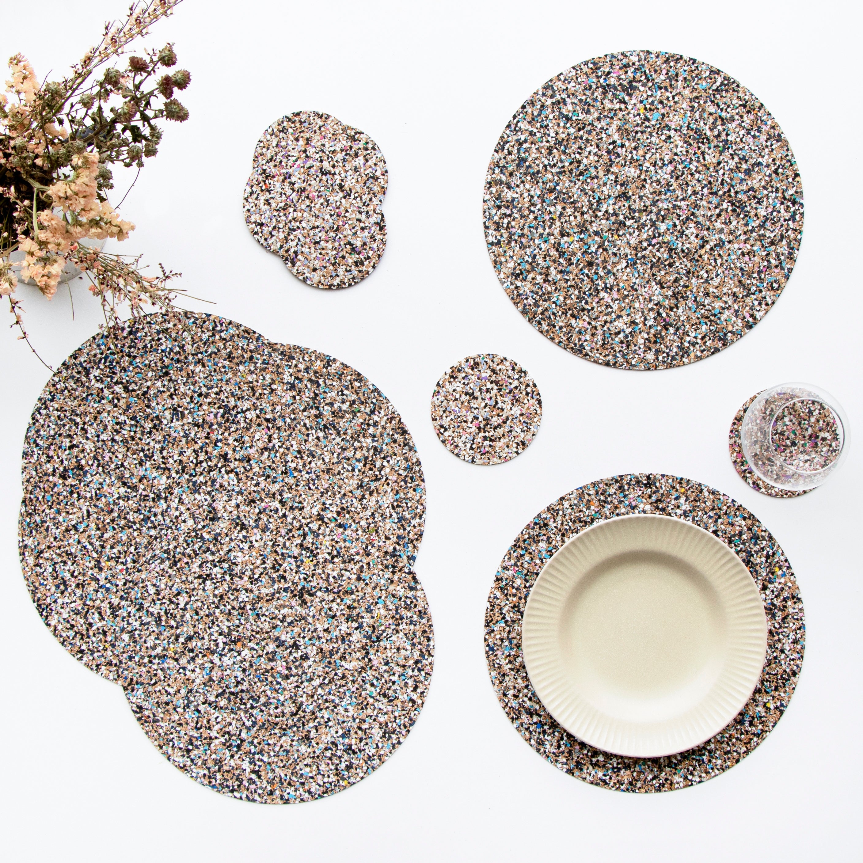 Beach Clean Round Placemats and Coasters Bundle | Table S/4