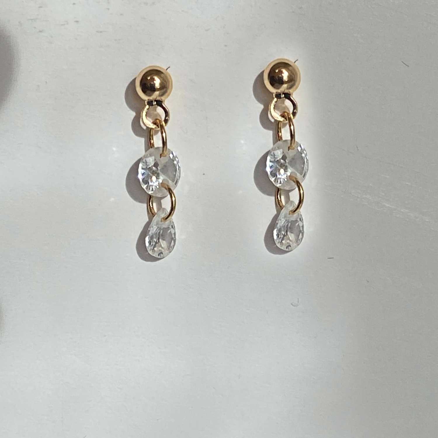 Rising Star Pear and Round Diamond Dot Studs