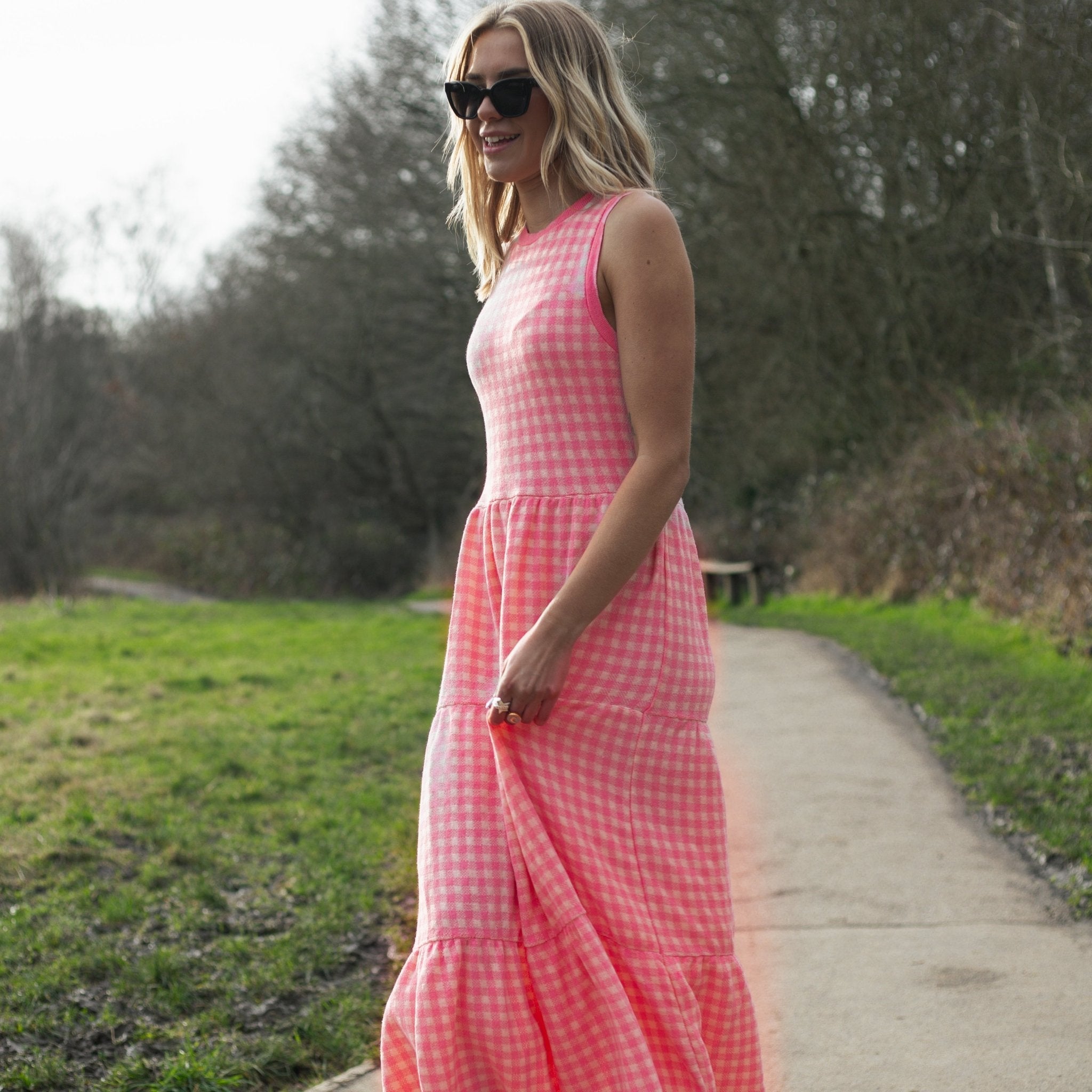 paula-gingham-cotton-knitted-midi-dress-hot-pinkcara-the-sky-551184.jpg