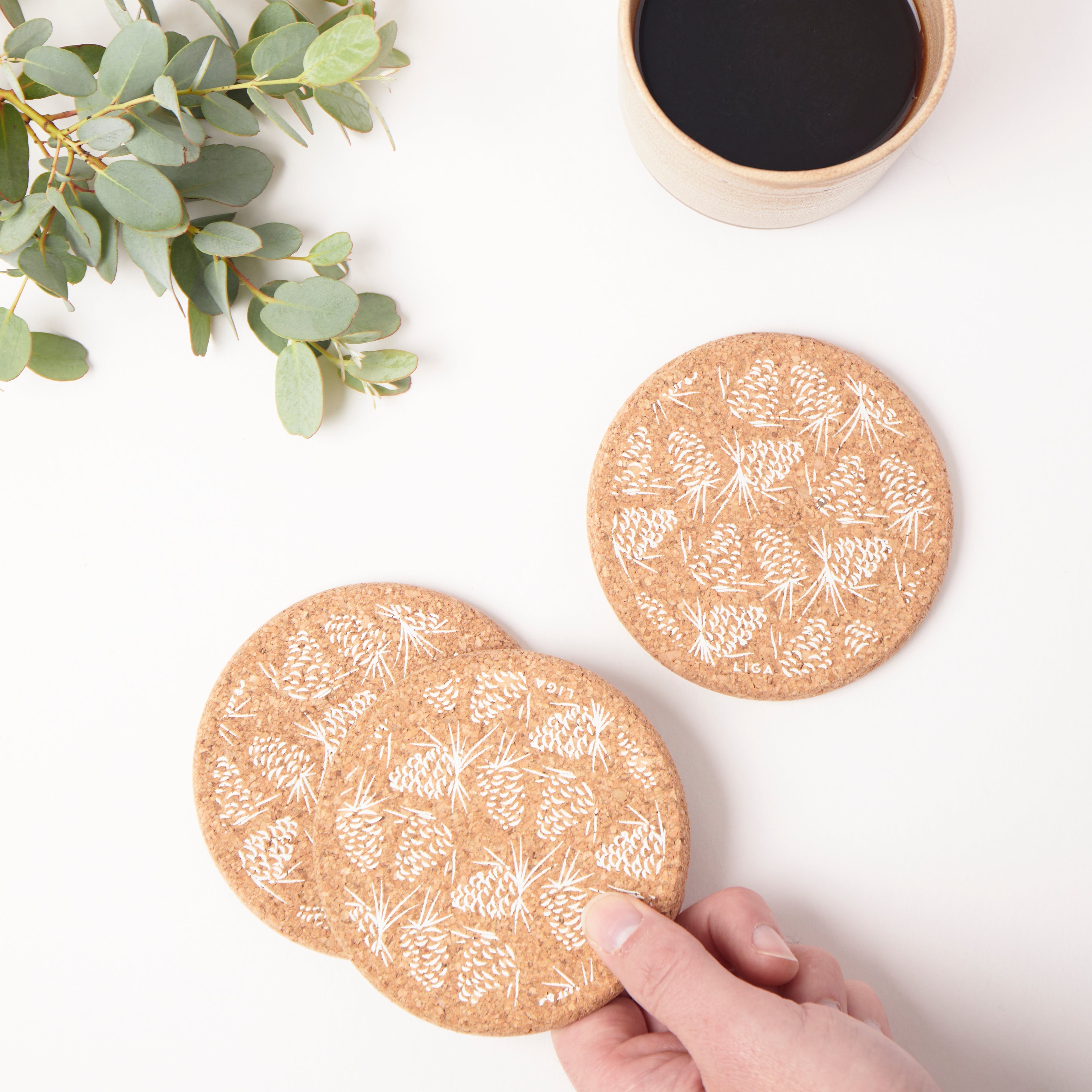 Cork Mats | Pinecones | White